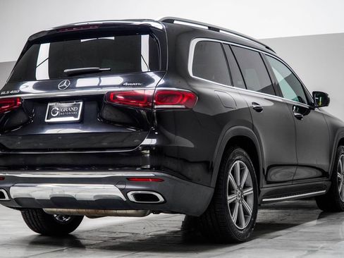 Used 2021 Mercedes-Benz GLS 450 4MATIC image 12