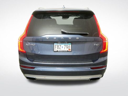 Used 2021 Volvo XC90 T6 Momentum w/ Climate Package AWD/4WD image 4