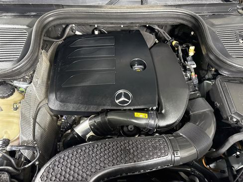 Used 2022 Mercedes-Benz GLE 350 w/ Premium Package image 39