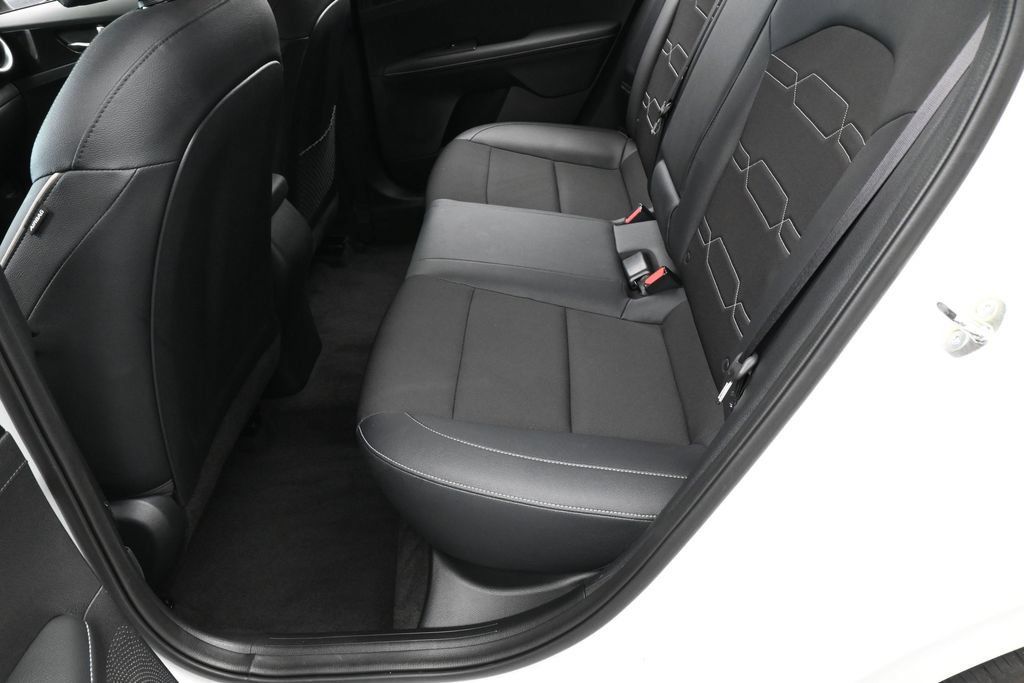 Used 2024 Kia Forte GT-Line FWD image 32
