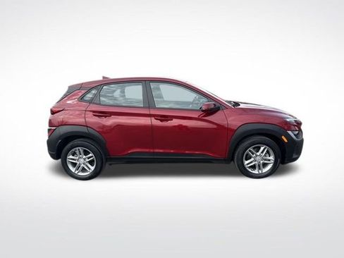 Used 2023 Hyundai Kona SE image 6