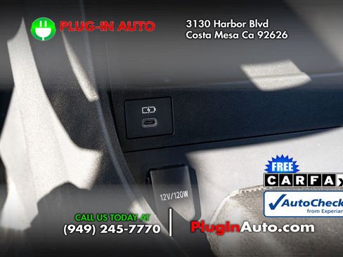 Used 2024 Subaru Solterra Limited image 25