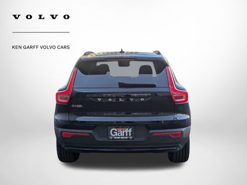 New 2025 Volvo EX40 Core w/ Climate Package image 4