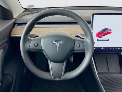 Used 2019 Tesla Model 3 Long Range image 16