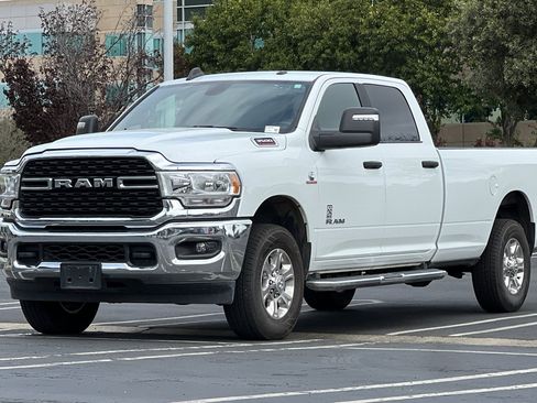 Used 2024 RAM 3500 Big Horn image 8