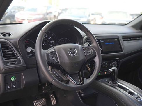 Used 2022 Honda HR-V Sport image 2
