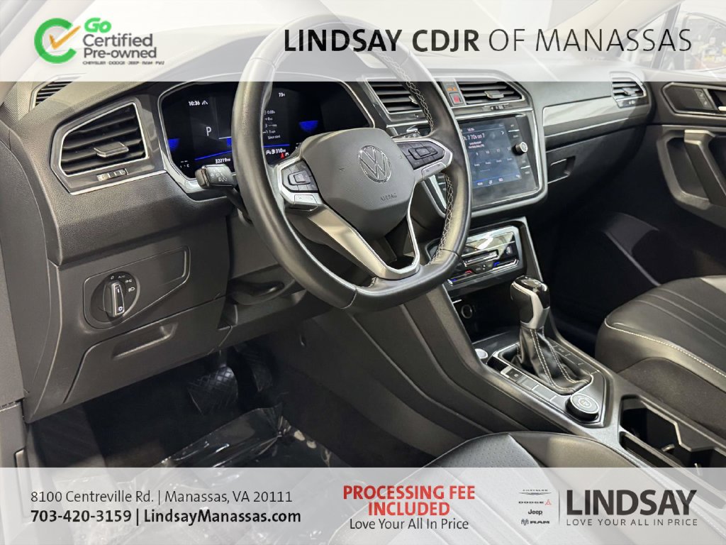 Used 2024 Volkswagen Tiguan SE AWD/4WD image 17