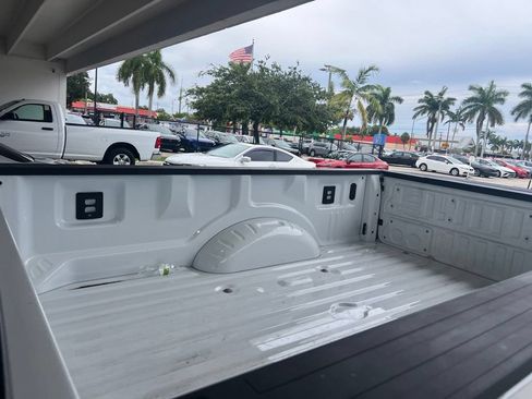 Used 2025 Ford F250 XL w/ XL Chrome Package RWD image 6