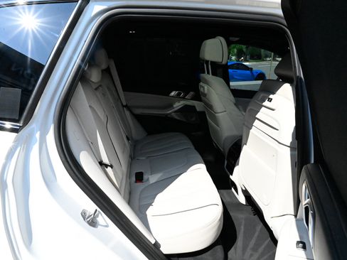 Used 2022 BMW X5 M50i w/ Executive Package AWD/4WD image 51