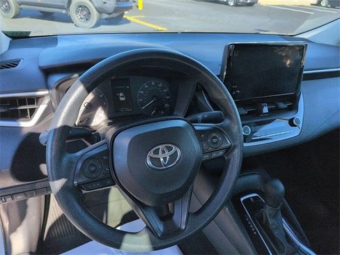 Certified 2024 Toyota Corolla LE image 14