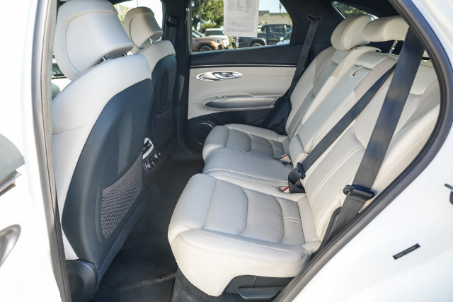 Used 2025 Genesis Electrified GV70 AWD/4WD image 22