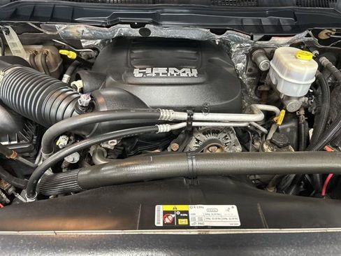 Used 2016 RAM 2500 Big Horn w/ Black Appearance Group image 30