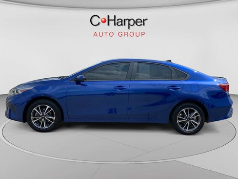 Certified 2023 Kia Forte LXS FWD image 6