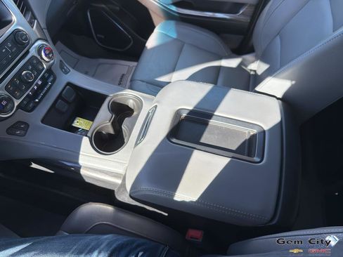 Used 2019 Chevrolet Tahoe LT image 25