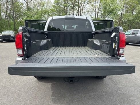 Used 2021 Toyota Tacoma SR5 w/ Technology Package image 26