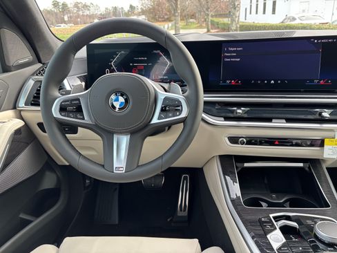 Used 2026 BMW X5 xDrive40i w/ M Sport Package AWD/4WD image 18