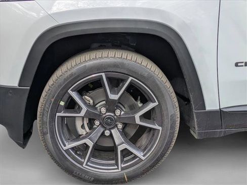 New 2026 Jeep Cherokee Overland w/ Trailer Tow Group image 10