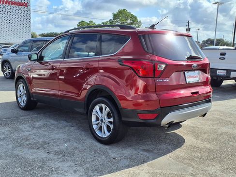 Used 2019 Ford Escape SEL FWD image 3