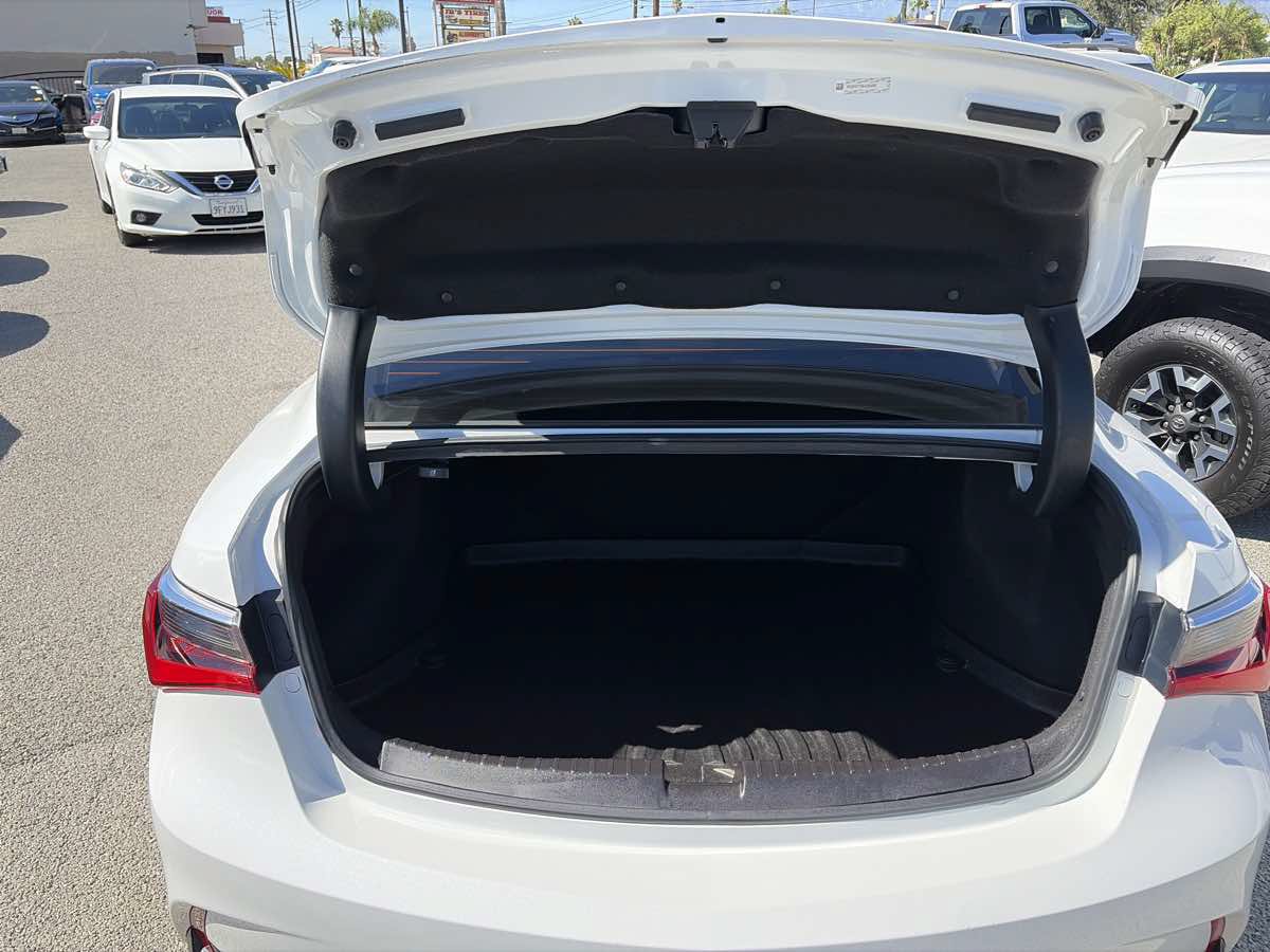 Used 2019 Acura ILX w/ Technology Package FWD image 16
