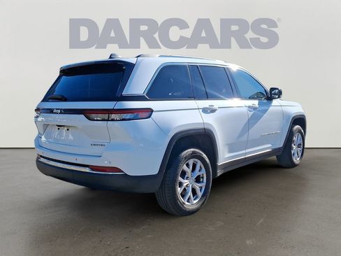 Used 2022 Jeep Grand Cherokee Limited AWD/4WD image 6