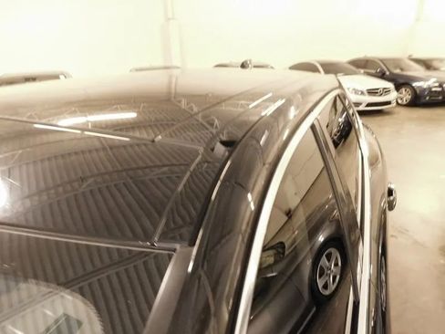 Used 2017 Jaguar F-PACE Prestige image 17