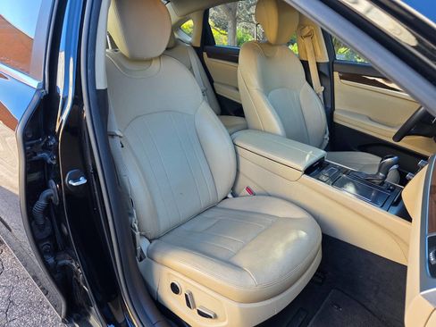 Used 2016 Hyundai Genesis 3.8 image 33