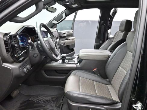 Used 2023 Chevrolet Silverado 1500 ZR2 w/ ZR2 Bison Edition AWD/4WD image 12