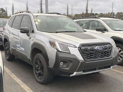 Used 2025 Subaru Forester Wilderness image 3