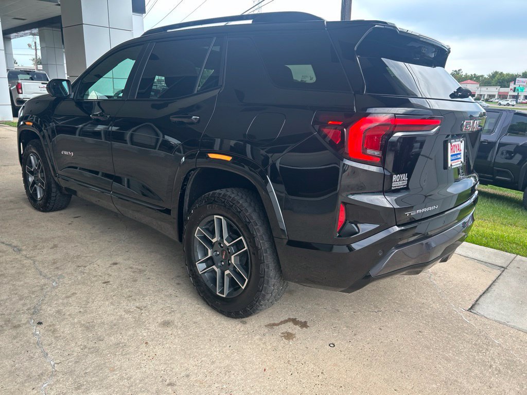 Certified 2026 GMC Terrain AT4 w/ Convenience Package III AWD/4WD image 5
