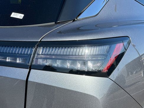Used 2025 Nissan Murano SL AWD/4WD image 50