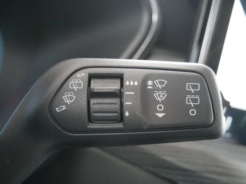 Certified 2023 Ford Escape Platinum AWD/4WD image 27