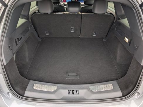 Used 2024 Lincoln Nautilus Reserve w/ Jet Appearance Package (87T) image 14