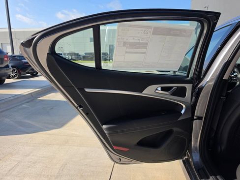 New 2026 Genesis G70 2.5T Prestige AWD/4WD image 14
