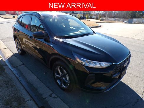 Used 2025 Ford Escape ST-Line image 1