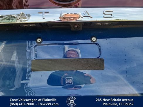 New 2026 Volkswagen Atlas SE image 13