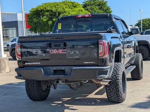 Used 2016 GMC Sierra 1500 Denali w/ Enhanced Driver Alert Package AWD/4WD image 4