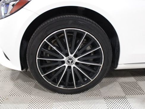Used 2019 Mercedes-Benz C 300 4MATIC Sedan image 41