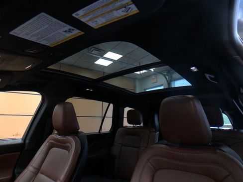 Used 2024 Lincoln Aviator Reserve RWD image 19