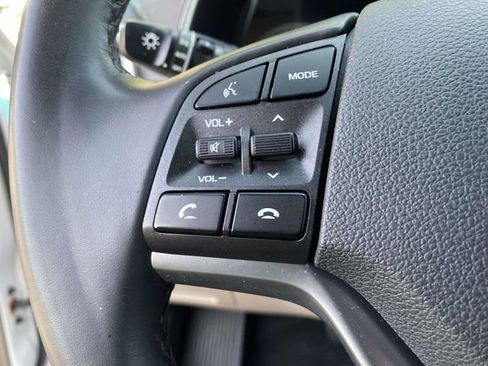 Used 2019 Hyundai Tucson Ultimate w/ Cargo Package FWD image 27