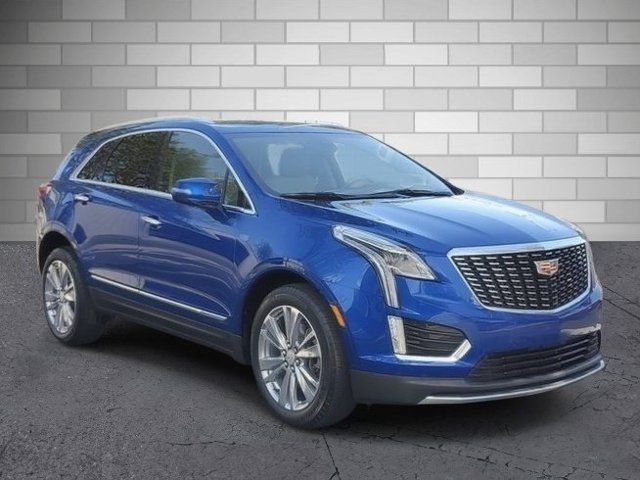 Certified 2023 Cadillac XT5 Premium Luxury w/ LPO, Floor Liner Package AWD/4WD image 8