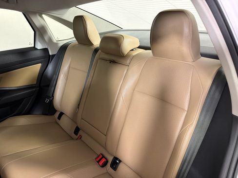 Used 2019 Volkswagen Jetta SE w/ Cold Weather Package FWD image 19