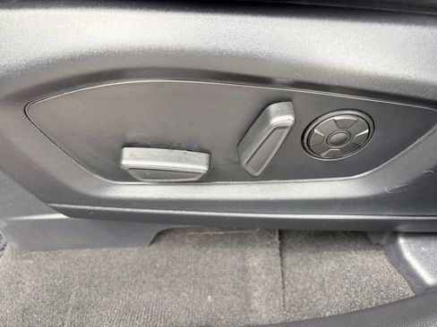 Used 2025 Ford Explorer ST AWD/4WD image 21