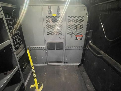 Used 2015 Ford Transit 250 Medium Roof image 8