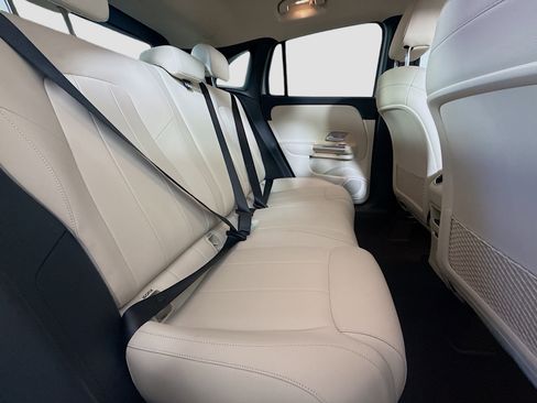 Used 2021 Mercedes-Benz GLA 250 image 27