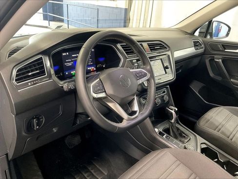 Used 2023 Volkswagen Tiguan S AWD/4WD image 8