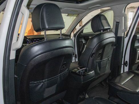 Used 2025 Kia Telluride S AWD/4WD image 10