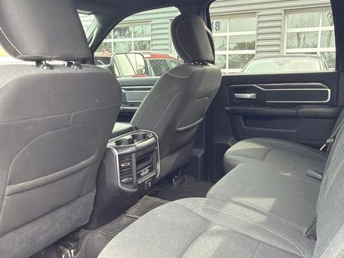 Used 2021 RAM 3500 Big Horn w/ Level 2 Equipment Group AWD/4WD image 9