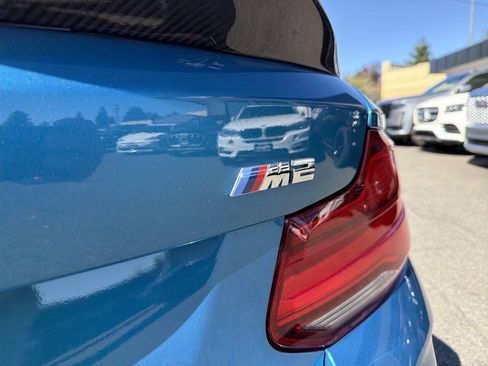 Used 2018 BMW M2 RWD image 9