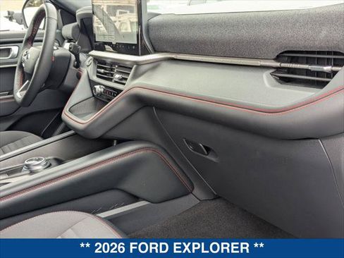 Used 2026 Ford Explorer ST-Line w/ ST-Line Street Pack RWD image 23