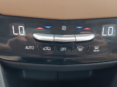 Used 2021 Cadillac XT5 Premium Luxury w/ Platinum Package image 22